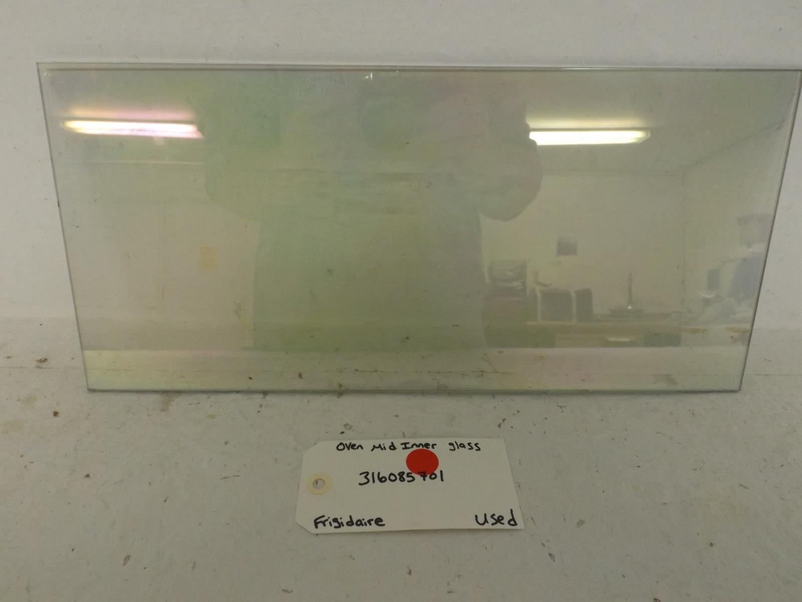 Frigidaire Oven 316085701 Mid Inner Glass Used Frigidaire Oven 316085701 Mid Inner Glass Used